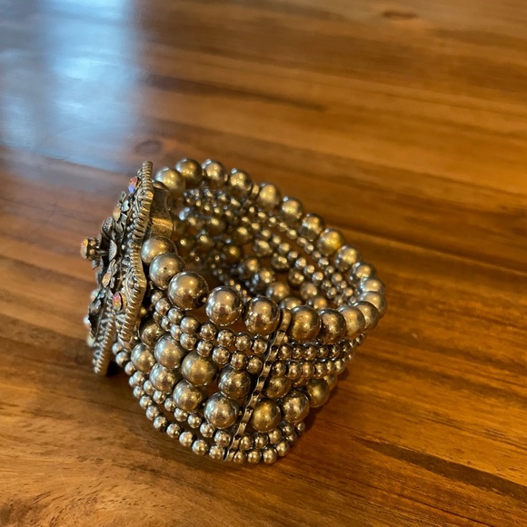 Beaded chunky cuff bracelet with embellished cross - Picture 4 of 5